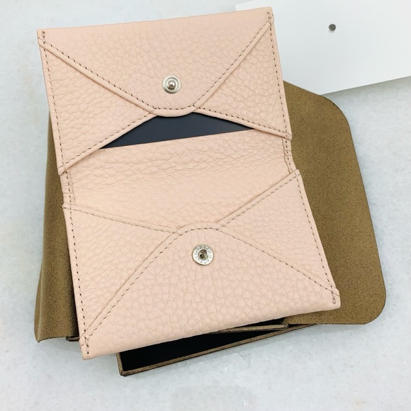 NWT & box Leatherology double card holder - Picture 4 of 6